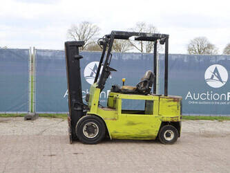 صورة ل 1997 كلارك 30S