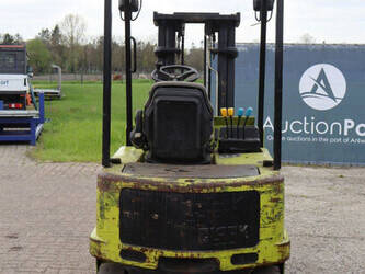 1997-clark-30s-1444709-46728855