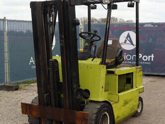 1997-clark-30s-1444709-46728859