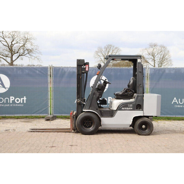 NISSAN H 01A15-46728964