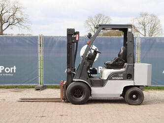 nissan-h-01a15-46728964