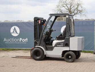 nissan-h-01a15-46728965