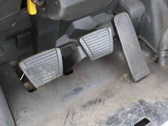 nissan-h-01a15-46728981