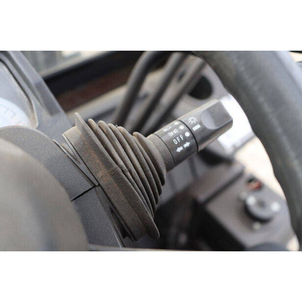 NISSAN H 01A15-46728984