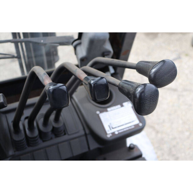 NISSAN H 01A15-46728987