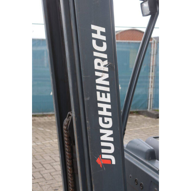 2009 Jungheinrich EFG 320-46729219