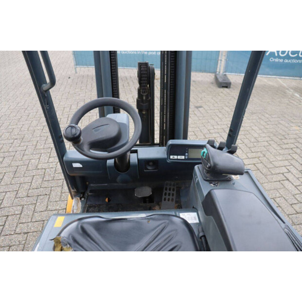 2009 Jungheinrich EFG 320-46729229