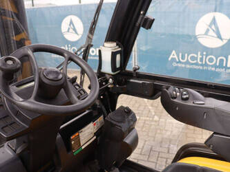 2011-yale-glp20svx-e2175-1444723-46729294