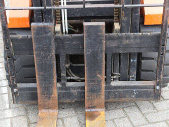 1998-carer-r30n-1444724-46729315