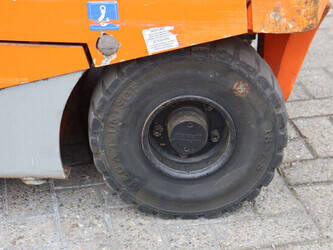 1998-carer-r30n-1444724-46729318