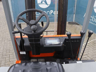 1998-carer-r30n-1444724-46729322