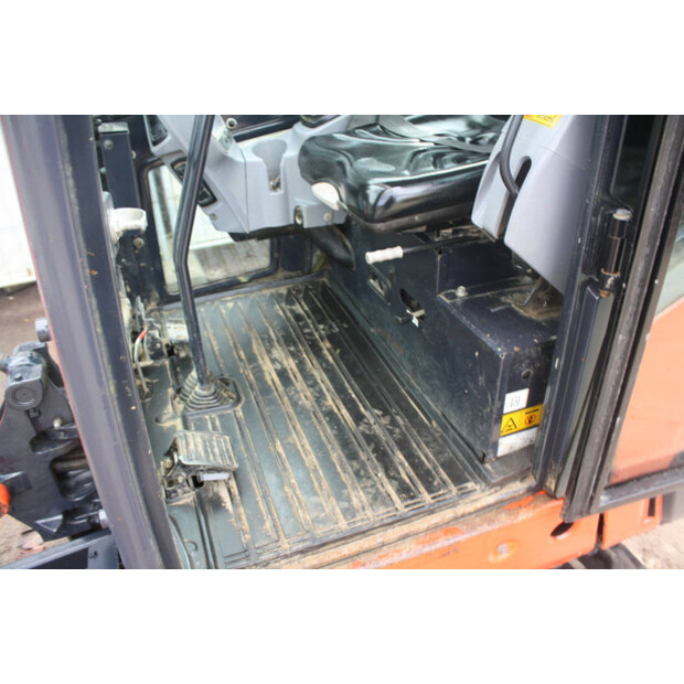 2014 كوبوتا KX015-4-46729454