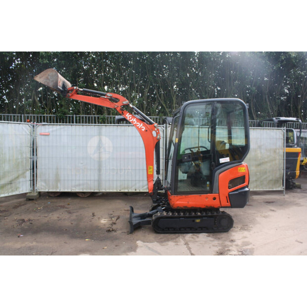 2014 كوبوتا KX015-4-46729460