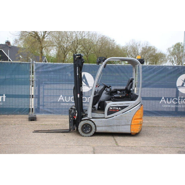 2016 Still RX20-16-46729598