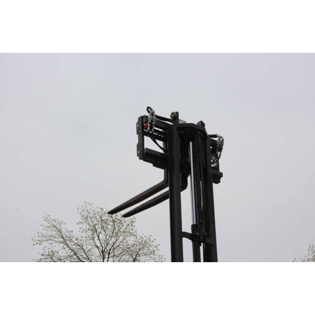 2016 Still RX20-16-46729628