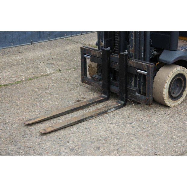 2005 Komatsu FB15M-2R-46729637