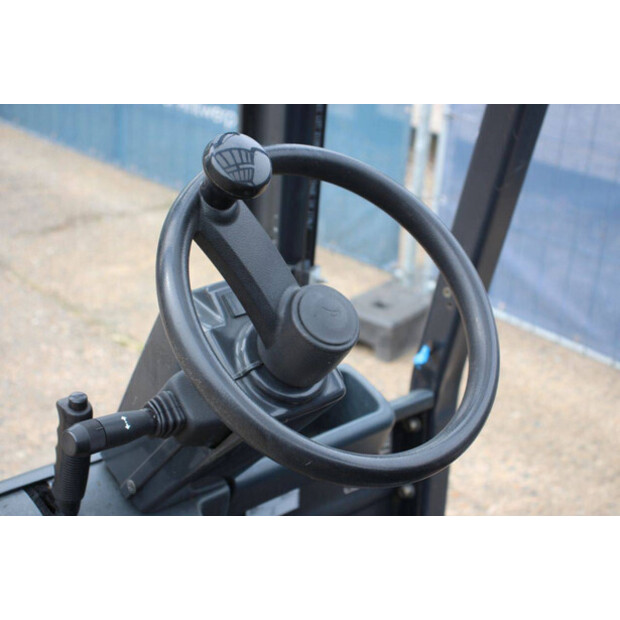 2005 Komatsu FB15M-2R-46729650