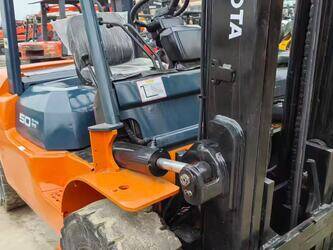 2024-toyota-02-7fd50-46730560