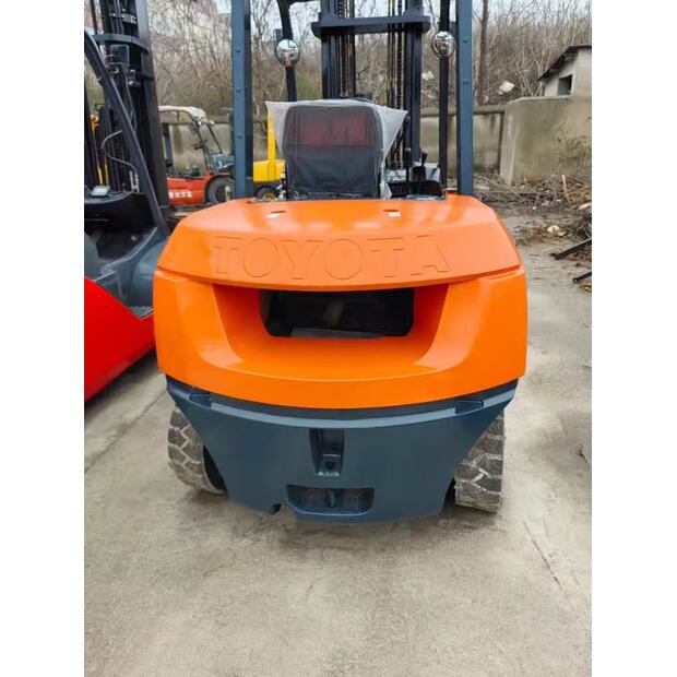 2024 Toyota 02-7FD50-46730563