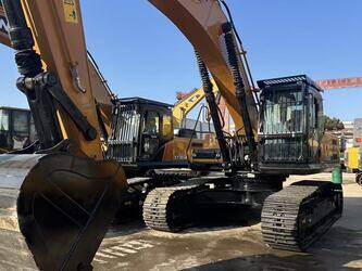 صورة ل معدات البناء 2023 ساني SY365H