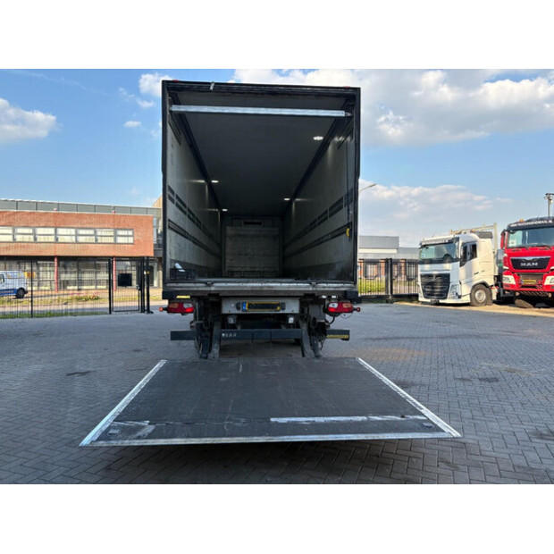 2006 Schmitz Cargobull SKO 18-46731044