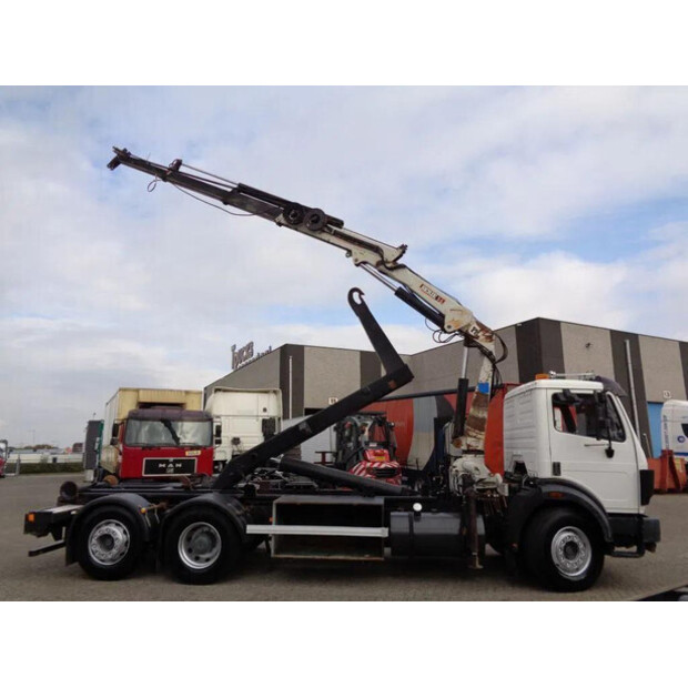 1992 Mercedes-Benz SK 2433-46731111