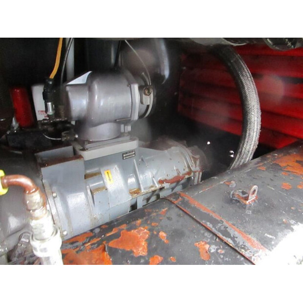 2005 Atlas-Copco XAHS 236 MD-46731174