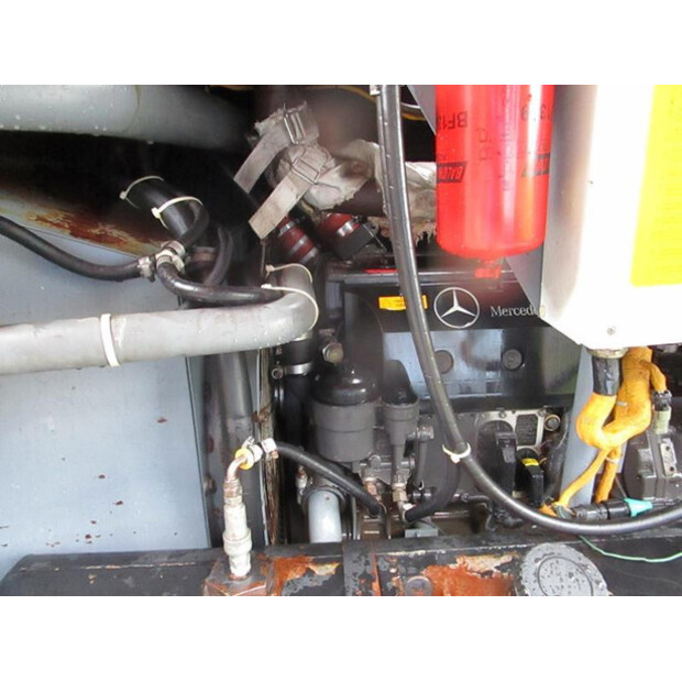 2005 Atlas-Copco XAHS 236 MD-46731175