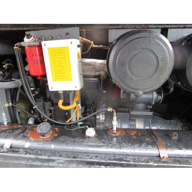 2005 Atlas-Copco XAHS 236 MD-46731177