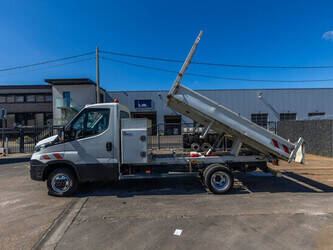 2017-iveco-daily-35c15-1444772-46731290