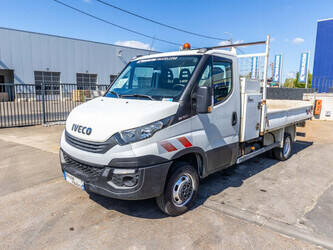 2017-iveco-daily-35c15-1444772-46731293