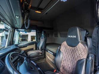 2022-man-tgx-18-510-1444776-46731469