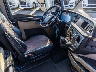 2022-man-tgx-18-510-1444776-46731471