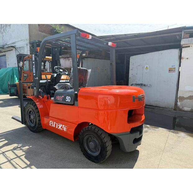 2024 هيلي 50-46731658