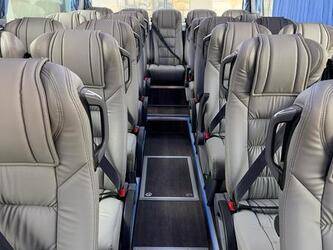 2026-mercedes-benz-mcv-600-46731679