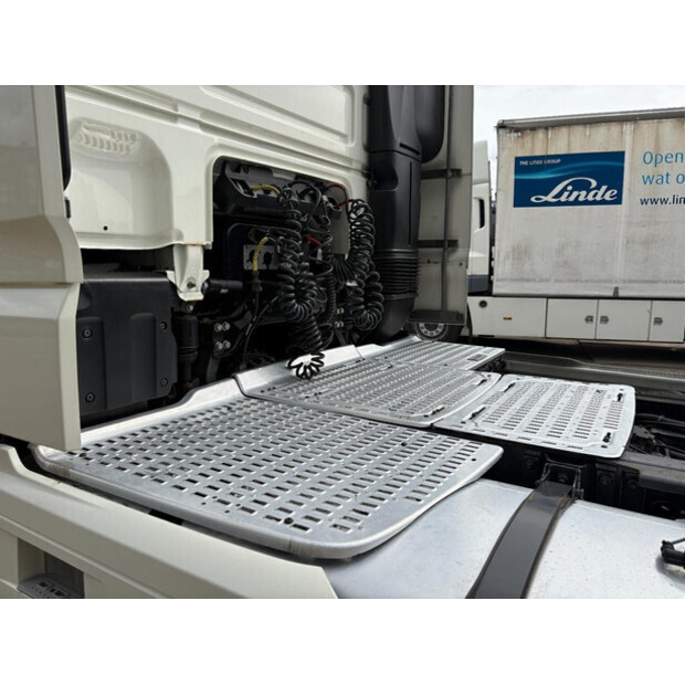 2018 DAF XF 480 FT-46732307