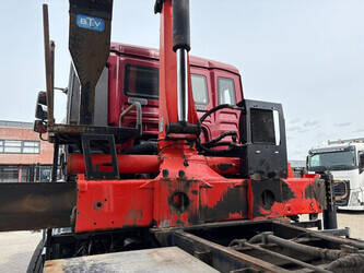 2005-man-tga-33-390-1444791-46732341