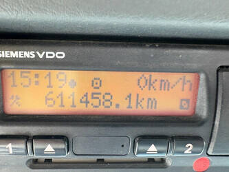 2005-man-tga-33-390-1444791-46732372