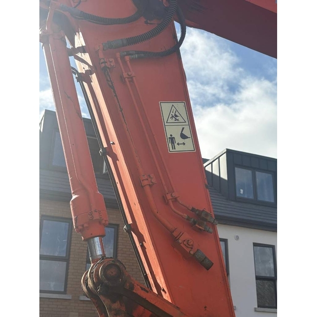 2018 Hitachi-46736128