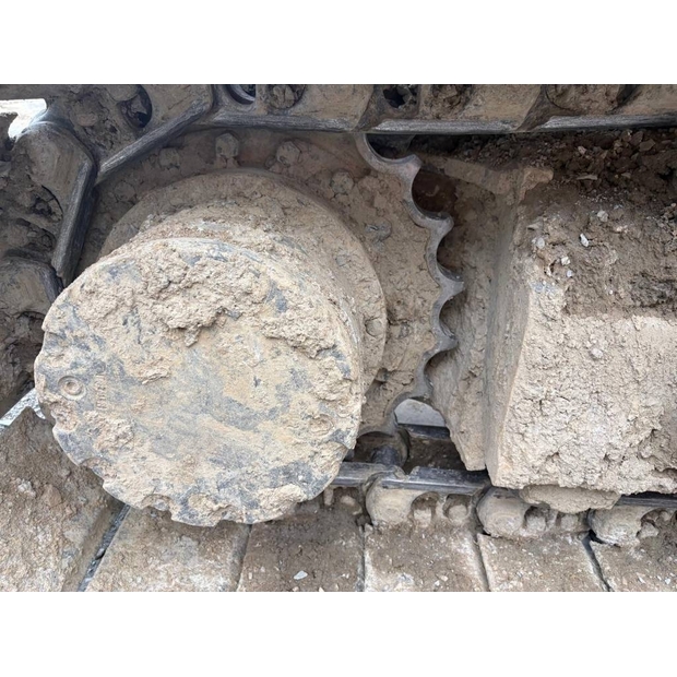 2018 Hitachi-46736133