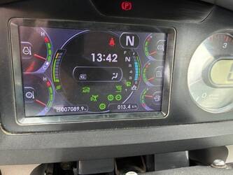 2021-komatsu-8-1444804-46736192