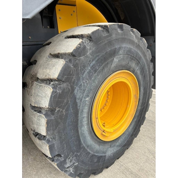 2021 Komatsu 8-46736195