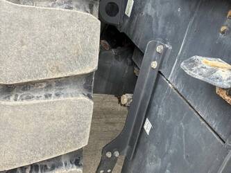 2021-komatsu-8-1444804-46736197