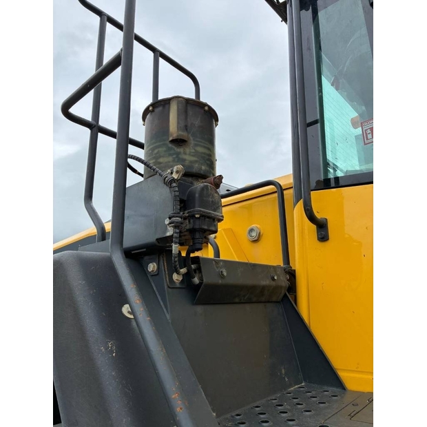 2021 Komatsu 8-46736205