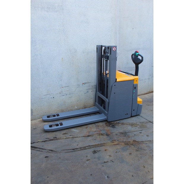 2020 Jungheinrich EJD 222 201 ZT LI-ION-46739836