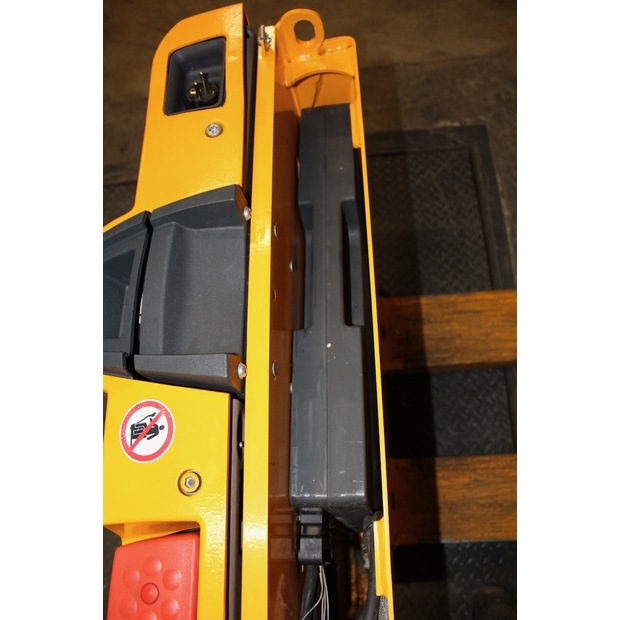 2019 جنجهينريتش EJE 114i LI-ION-46739990