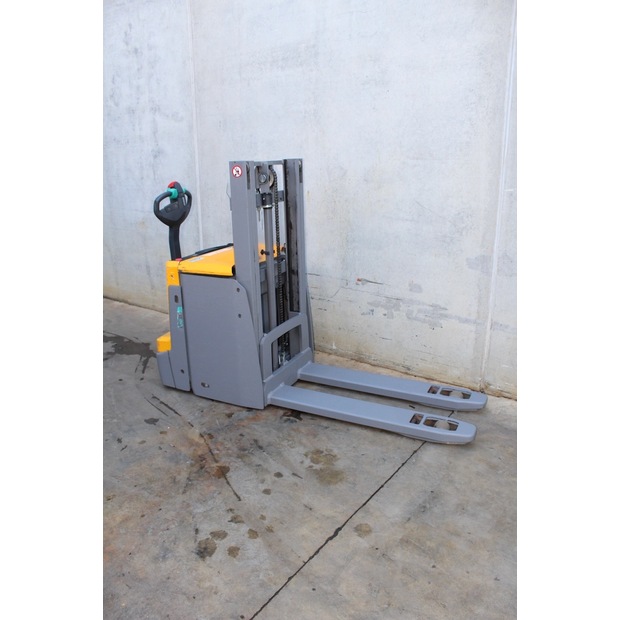 2020 Jungheinrich EJD 222 201 ZT LI-ION-46740016