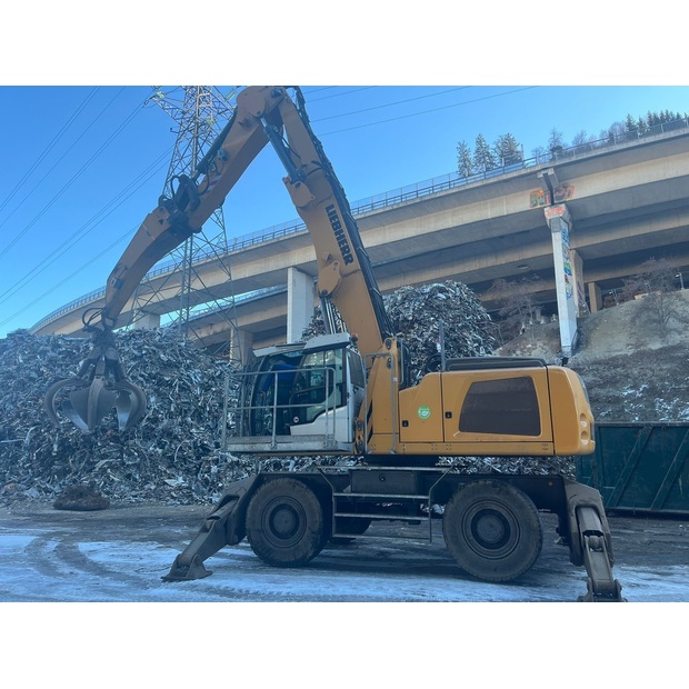 2018 ليبهير LH50M-46740608