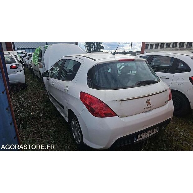 2013 بيجو 308-46746367