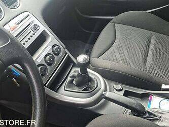 2013-peugeot-308-1444869-46746373